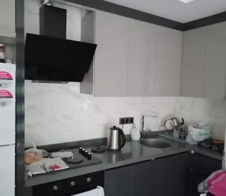Avalon Bina Adi ..apartman 홈스테이
