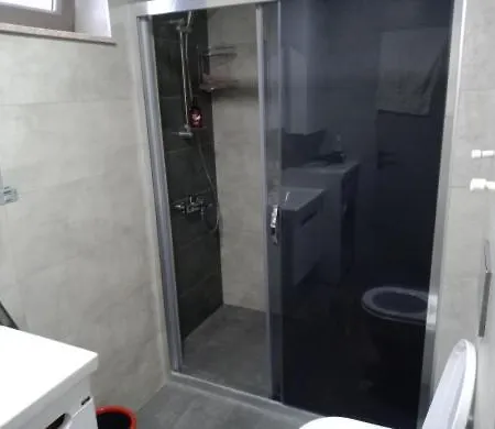 Avalon Bina Adi ..apartman בית אירוח